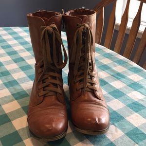Brown tie up boots